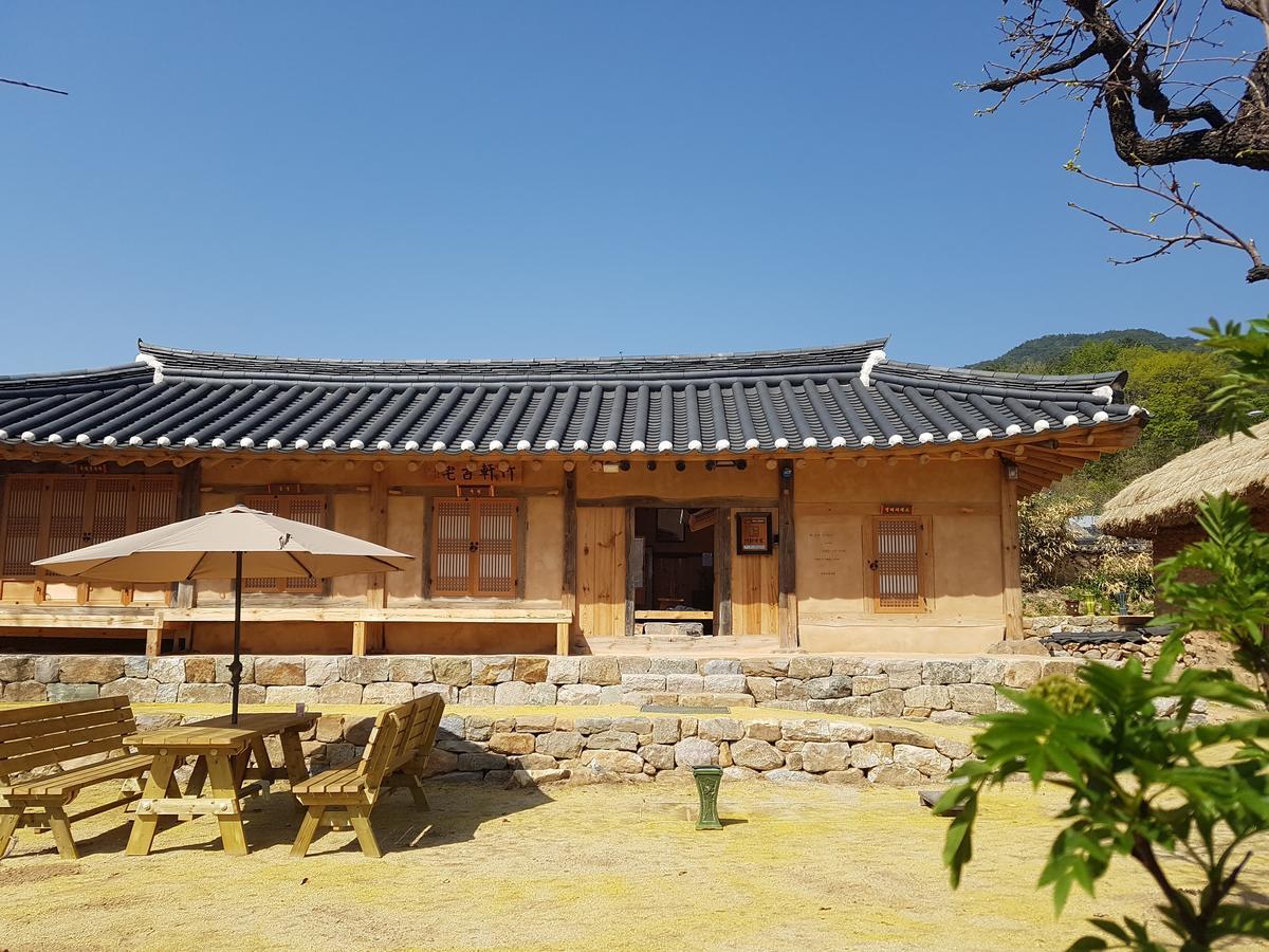 Jukheon Traditional House Andong Exterior photo